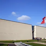 Crocus Memorial 2* Καν