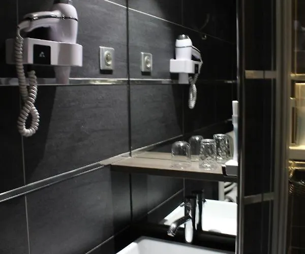 호텔 크로커스 메모리얼 2*