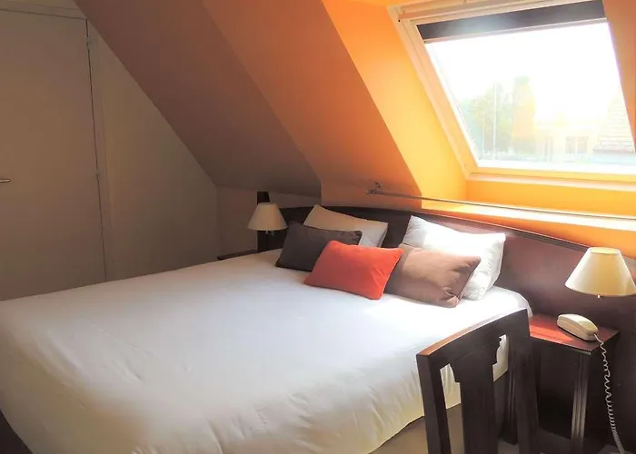 Crocus Mémorial 2* Caen