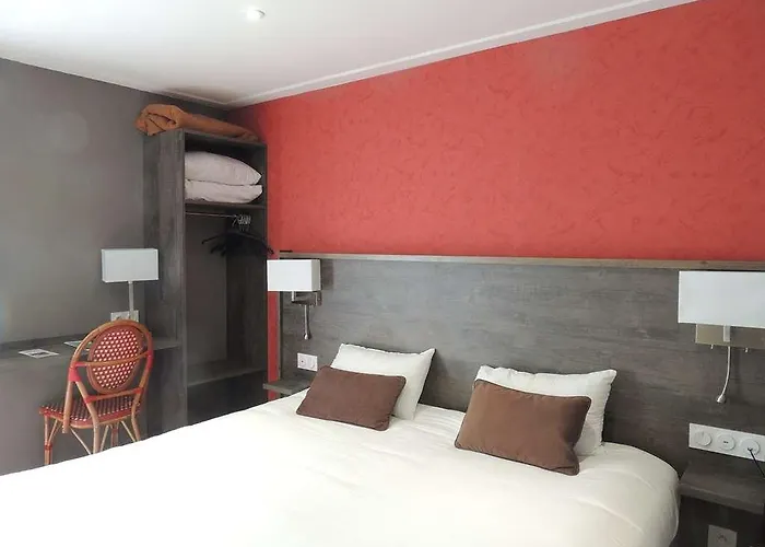 Crocus Mémorial Hotel