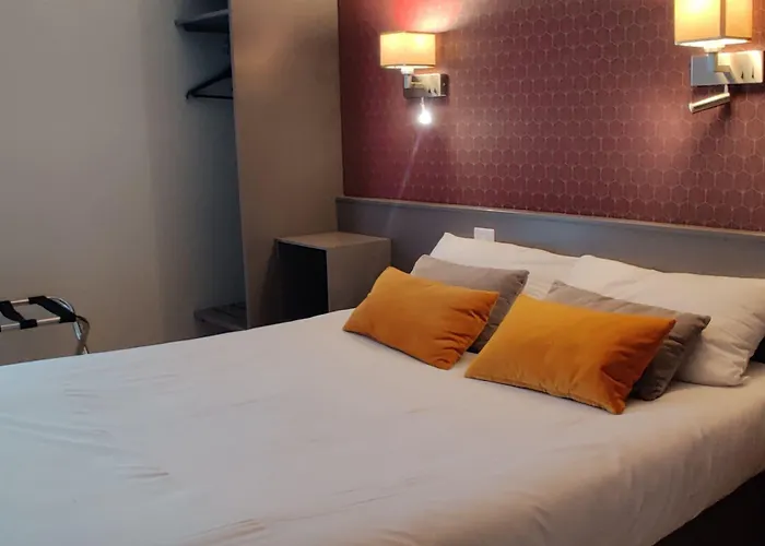 Hotel Crocus Mémorial Caen