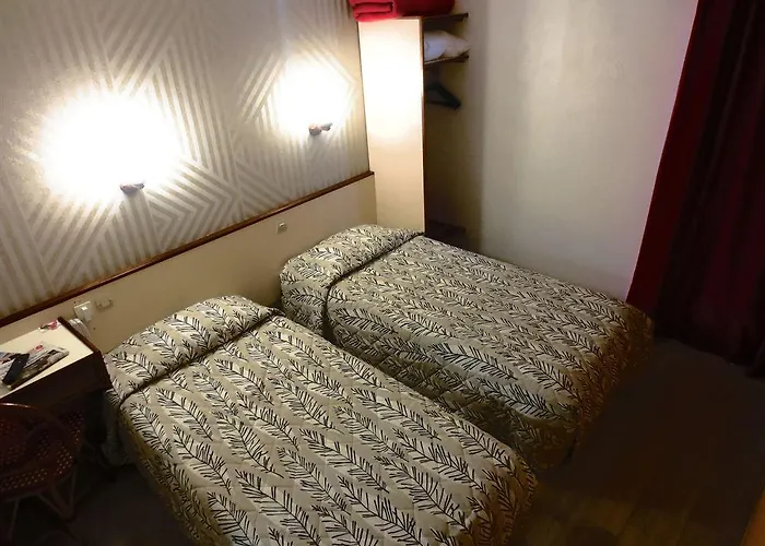 Crocus Mémorial 2* Caen