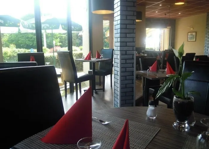 Crocus Mémorial Hotel